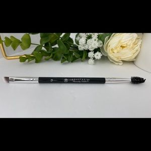 Anastasia Brow Brush #12 Large
